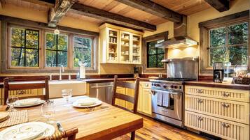 Cabin, Multiple Beds, Patio, Mountain View (Board's Sunset Ranch) | Private kitchen | Dining tables