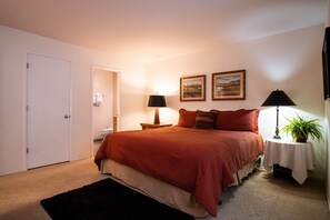 Appartamento, letti multipli, caminetto, vista montagna (Sun Valley Condo 137) | 2 camere, con stile personalizzato, con arredamento individuale