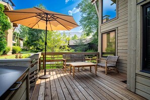 Terrace/patio - Creekside 1273 - Nr Ski + Sun Valley Rec Passes (Sun Valley)