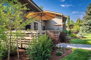 Terrace/patio - Creekside 1273 - Nr Ski + Sun Valley Rec Passes (Sun Valley)