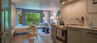 Angani Studio - Elkhorn Resort Amenities Included