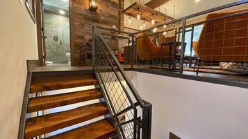 Condo, Multiple Beds, Balcony, Mountain View (251 Second Avenue B) | Interior