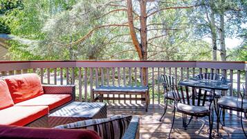 Khu ẩm thực ngoài trời