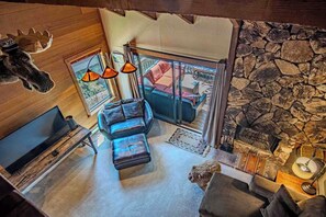 Condo, Multiple Beds, Patio, Mountain View (Snow Creek Condo 1557) | Living area | 42-inch flat-screen TV with digital channels