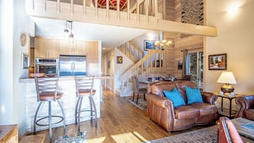 House, Multiple Beds, Patio, Mountain View (Fairway Nine 4365) | Interior