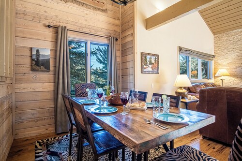 2BD Fairway Nine Golf Condo + Free Resort Amenities