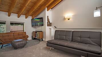 Condo, Multiple Beds, Patio, Mountain View (Downtown Ketchum Condo - Walk to Ski) | Living area | 42-inch flat-screen TV with digital channels