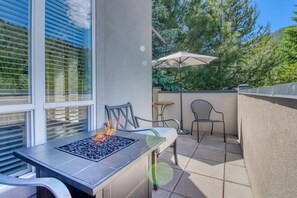 Condo, Multiple Beds, Patio, Mountain View (Snow Star Skylight) | Terrace/patio