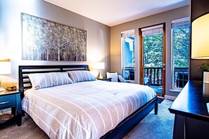 콘도, 침대(여러 개), 파티오, 산 전망 (Snow Star Skylight) | 3 개의 침실, 각각 다른 스타일의 인테리어, 각각 다르게 가구 비치, 침대 시트