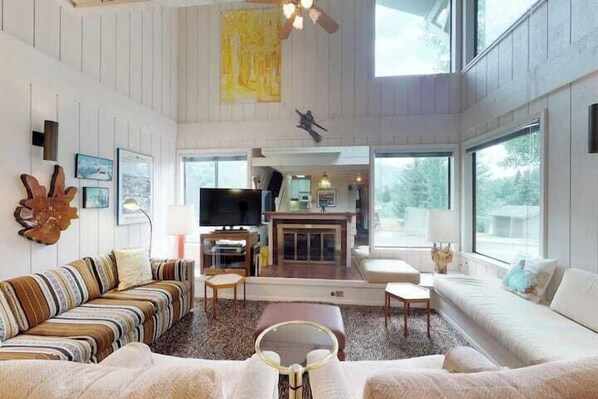 Condo, Multiple Beds, Patio, Mountain View (Baldy View Villager) | Living area | 42-inch flat-screen TV with digital channels - Retro 3BD Sun Valley Condo + Free Resort Amenities! (Sun Valley)