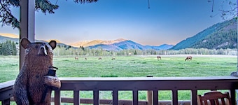 Sv131 - Walk to Lifts & Town - Hot Tub & Pool