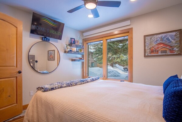 Apartamento, 1 cama de matrimonio con sofá cama, chimenea (Sun Valley Condo 131) | 1 dormitorio, decoración individual, mobiliario individual