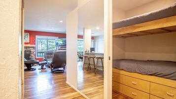 Condo, Multiple Beds, Patio, Mountain View (Sun Valley Condo 115) | 1 bedroom, individually decorated, individually furnished, bed sheets