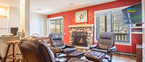 Condo, Multiple Beds, Patio, Mountain View (Sun Valley Condo 115) | Interior