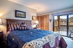 Appartamento, letti multipli, patio, vista montagna (Ridge Condo 2616) | 2 camere, con stile personalizzato, con arredamento individuale