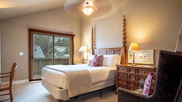 3 bedrooms, individually decorated, individually furnished, bed sheets