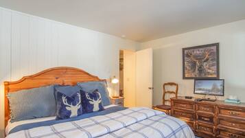 Condo, nhiều giường, sân hiên, quang cảnh núi (Bonne Vie 2257) | 3 phòng ngủ, trang trí khác biệt