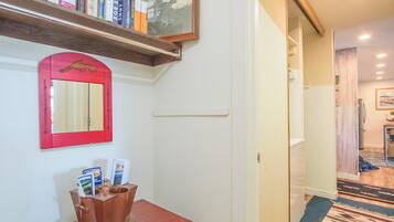 Appartement, meerdere bedden, patio, uitzicht op bergen (Bonne Vie 2257) | Interieur