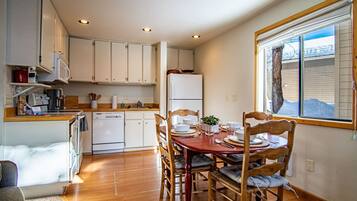 Condo, Multiple Beds, Patio, Mountain View (Bonne Vie 2221) | Private kitchen | Dining tables