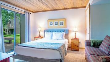 Condo, nhiều giường, sân hiên, quang cảnh núi (Bonne Vie 2247) | 2 phòng ngủ, trang trí khác biệt