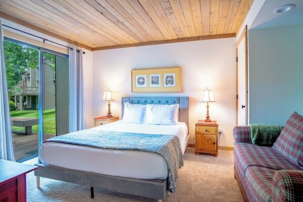 Condo, nhiều giường, sân hiên, quang cảnh núi (Bonne Vie 2247) | 2 phòng ngủ, trang trí khác biệt 