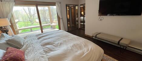 Condo, Multiple Beds, Patio, Mountain View (Ridge Condo 2601) | 2 bedrooms, individually decorated, individually furnished