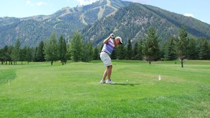 Unclassified image, 3 of 36, button - Ridge Condo - Modern Luxury Condo W/resort Amenities (Sun Valley)