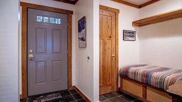 Apartamento, 1 cama de matrimonio con sofá cama, balcón, vistas a la montaña (Sun Valley Condo 109) | Interior