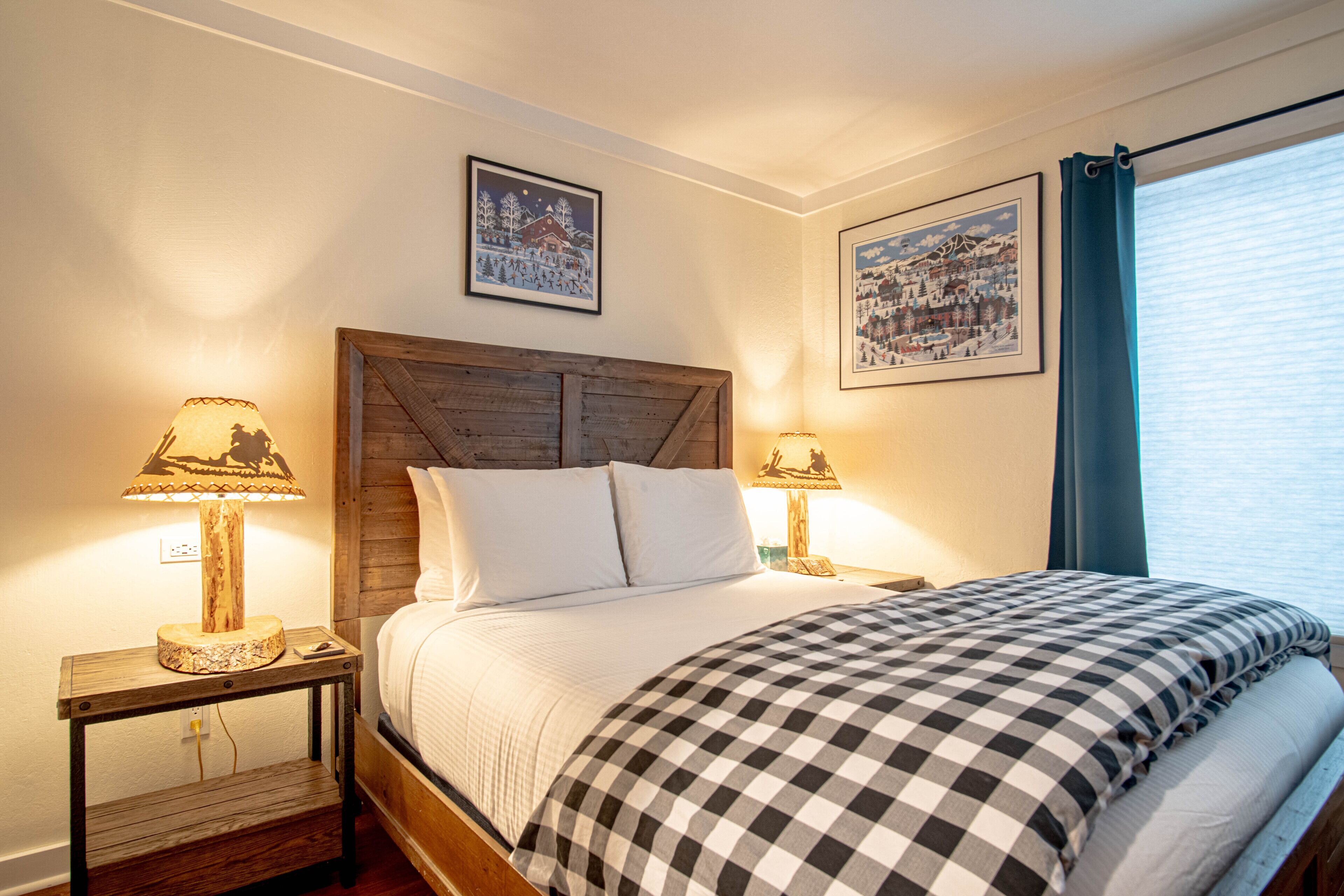 1 bedroom, individually decorated, individually furnished, bed sheets