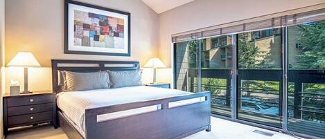 Apartment, Mehrere Betten, Terrasse, Bergblick (Bigwood B14) | 2 Schlafzimmer, individuell dekoriert, individuell eingerichtet