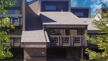 Condo, Multiple Beds, Patio, Mountain View (Bigwood B14) | Exterior