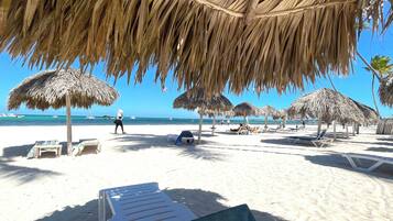 On the beach, white sand, 4 beach bars