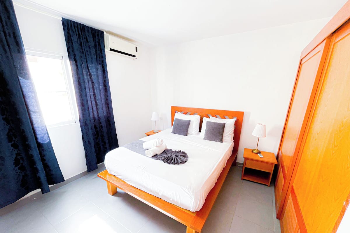 Suite presidencial | Caja de seguridad en la habitación, wifi gratis y ropa de cama