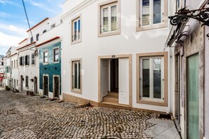 Exterior detail - Beach House in Sesimbra (Sesimbra)
