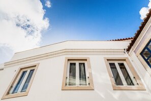 Exterior detail - Beach House in Sesimbra (Sesimbra)