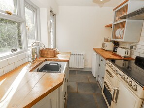 Peralatan masak/sendok-piring