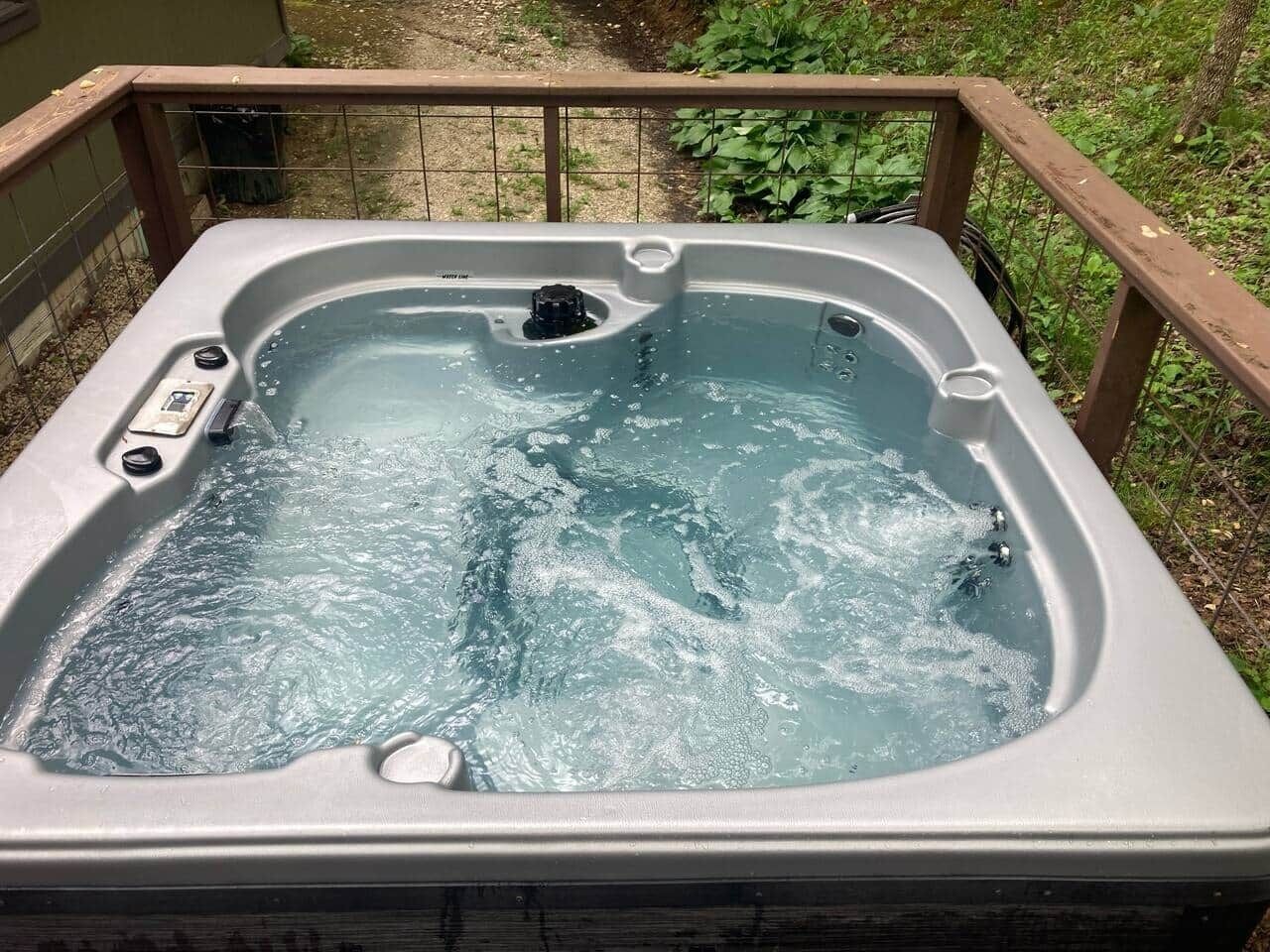 Baignoire à remous extérieure