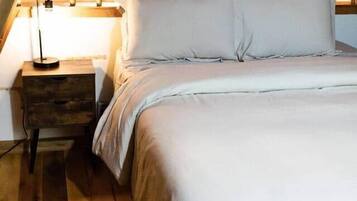 1 室のベッドルーム、アイロン / アイロン台、WiFi、ベッドシーツ