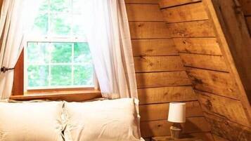 2 室のベッドルーム、アイロン / アイロン台、WiFi、ベッドシーツ