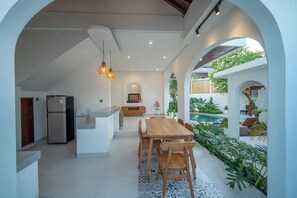 Dining - 3 bed room Villa Rice View Terrace in Bali (Sukawati)