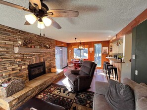 تلفزيون، مدفأة