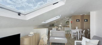 Villa 'Sky and Sea Haven' con Vista Mare, Wi-Fi e Aria Condizionata