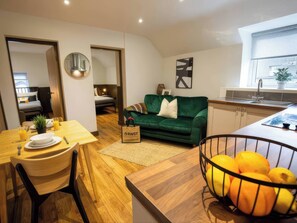 Interior - White Willow Apartment (Llanrwst)