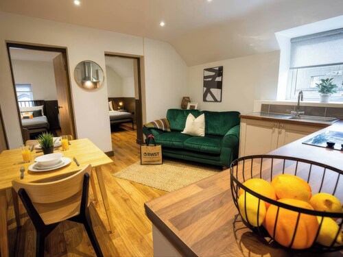 White Willow Apartment