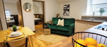 White Willow Apartment