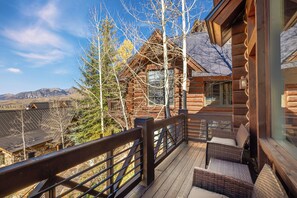 Property grounds - Sunlit Snow | Steps to Skiing & Dining in Mountain Village (Mountain Village)