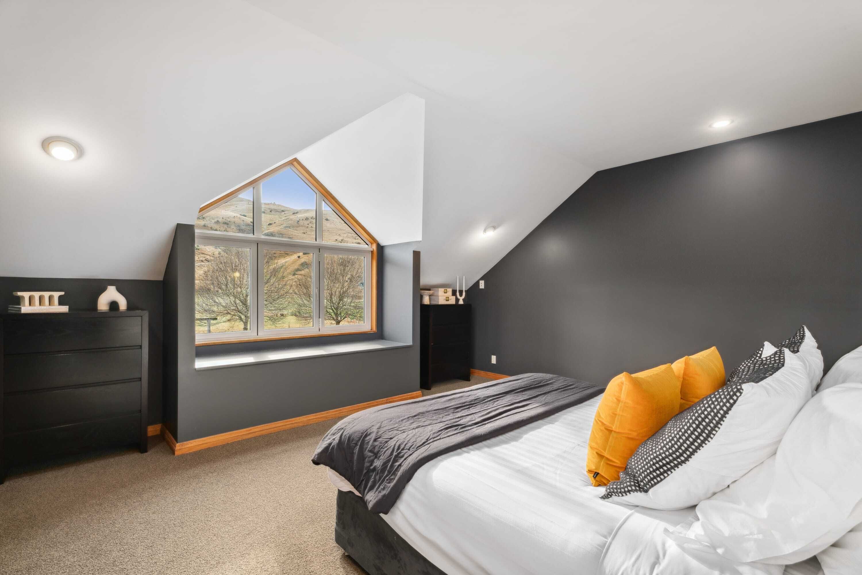 5 bedrooms, iron/ironing board, travel cot, WiFi