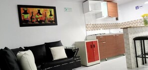 Standard Double Room | Living area