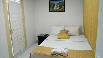 Standard Double Room | Free WiFi, wheelchair access