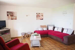 Smart TV - Holiday Home in Provence near Mont Ventoux (Bédoin)